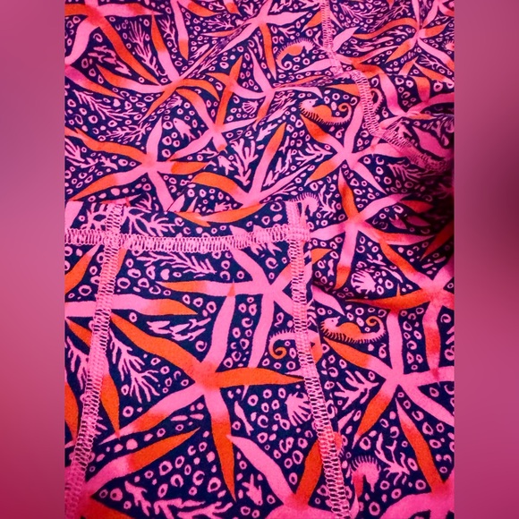 NEW Lilly Pulitzer Weekender High Rise Midi Luxletic Leggings Passion Fruit Pink - Picture 9 of 9